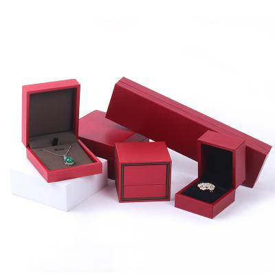 China Custom Pull Out Paper Jewellery Box Necklace Case For Jewelry Organization for sale