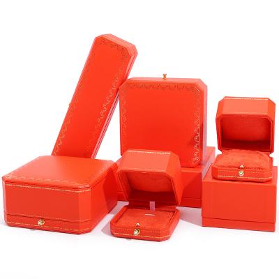 China Customized Color Cardboard Paper Jewelry Box For Bracelet Earrings Necklace Ring for sale