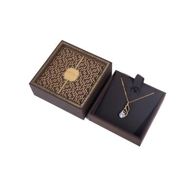 China Elegant Customized Drawer Jewelry Packaging Box For Necklaces And Bracelets for sale