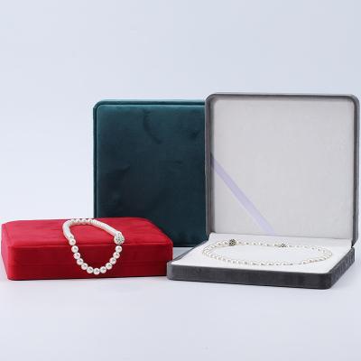 China Multiple Colors Soft Velvet Pearl Necklace Storage Case Slip No Villi Jewelry Box for sale