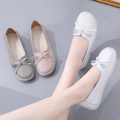 China Fashion trend 35-41size 206 new small webcast small white shoes panel shoes for sale