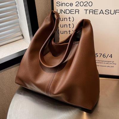 China 2023 new fashion waterproof top texture child shoulder bag female bag large capacity bucket bag for sale