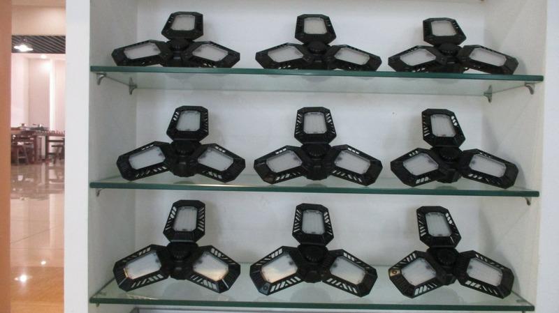 Verified China supplier - Zhongshan Sanmai Lighting Co., Ltd.