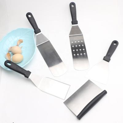 China Sustainable Stainless Steel Pizza Spatula Steak Spatula Teppanyaki Spatula Pancakes with Plastic Handle for sale