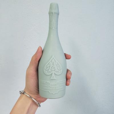 China Disposable Handmade 3D Scented Ace of Spades Champagne Wine Bottle Silicone Mold Champagne Bottle Candle Mold for sale