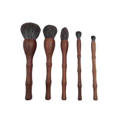 China Angular blush travel environmental protection makeup brush high quality wooden private label 5 for sale