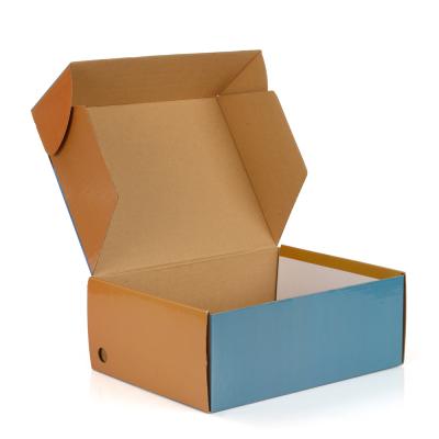 China Recycled Materials Packaging Box Cardboard Boxes Luxury Mailer Cardboard Paper Box For Shoes Package for sale