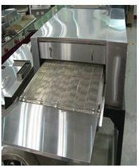 China Speed Conveyor Bread Baking Oven Quick Temperature Raising With Window for sale