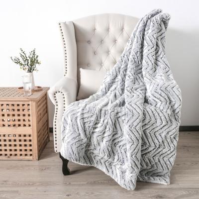 China Anti-Static Flannel And Fleece Super Soft White PV Herringbone Blanket for sale