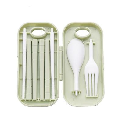 China Sustainable Green Portable Three Piece Folding Spoon Fork Plastic Flatware Cutlery Set With Case for sale