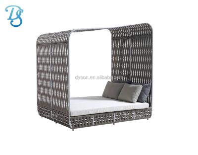 China Modern Outdoor Furniture PE Garden Sunset Lounge Sofa Rattan Canopy Wicker Day Bed for sale