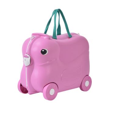 China Eco-friendly material Maletas de viaje Para ninos OEM/ODM kids ride on and carry on suitcase with 4 wheels kids luggage cocuk bavulu for sale