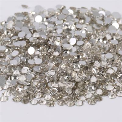 China Wholesale Ss16 20 Flatback Glitter 30 Glass Rhinestone Round Rhinestone Decoration Crystal Rhinestone Beads For Nail for sale