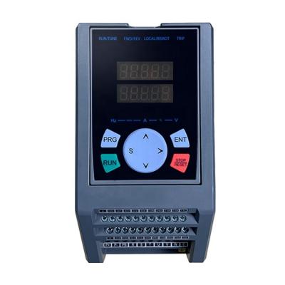 China 0.75kw VFD single phase 220V VFD drive variable frequency converter for pump 192*90*148MM for sale