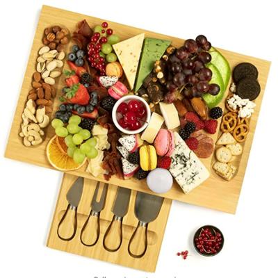 China Customizable Sustainable Plant Meat Charcuterie Platter Cheese Board and Wooden Bamboo Knife Set for sale