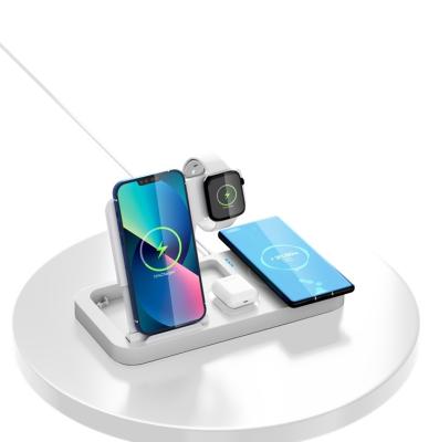 China Fast Hot Selling Best Quality Smart Match Charging Wireless Charger 3 In One Magnetic Wireless Charger for sale