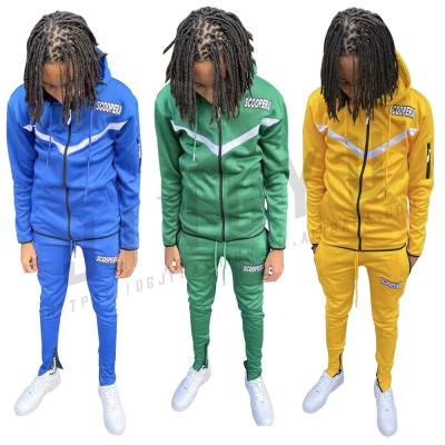 China Breathable Mens Custom Tracksuits Design Your Own Custom Mens Sportswear Training Wear Tracksuit Jogging Sport Suits for sale