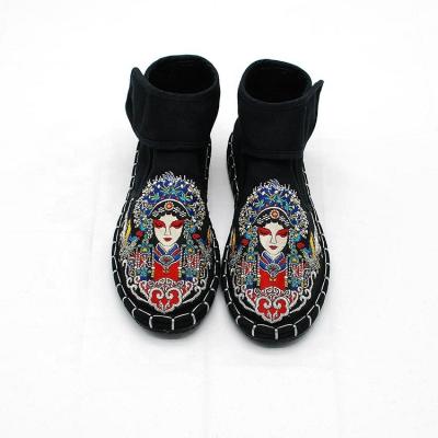 China Chinese Embroidered High Quality Flat Upper Old Style Cloth Shoe Chinese Embroidered Sports Shoes for sale