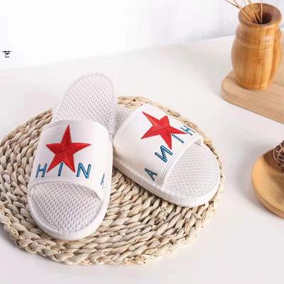 China Comfortable Women's Bedroom Fashion Trend Slippers Fabric Shoes Comfortable Women's Embroidery Cotton Slippers Cloth Shoes for sale