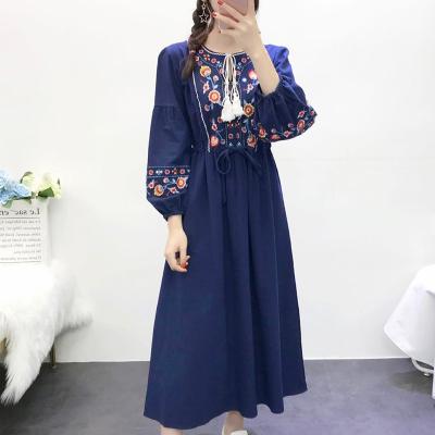 China New Fashion Style Autumn Women's Ethnic Lantern Sleeve Embroidery Anti-wrinkle Cotton Dress Canvas Loose Skirt for sale