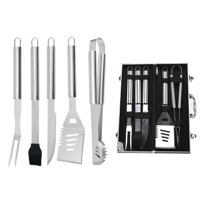 China Hot Sale Easily Cleaned Aluminum Alloy Box Stainless Steel BBQ 5pcs Grill Accessories BBQ Tool Kit For Outdoor Camping for sale