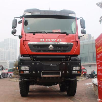 China SINOTRUK HOWO 8x8 ALL WHEEL-DRIVE TRACTOR TRUCK > 8L for sale