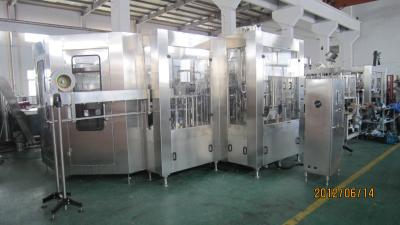 China Low Temperature Carbonated Drink Filling Machine for sale