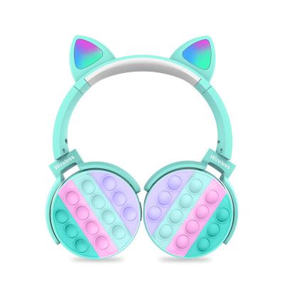 China LED Headband Light Cat CT950 Decompress Earbuds Wireless Blue Tooth Earphone Foldable Headset For Mobile Phone Or Computer Audifonosn for sale