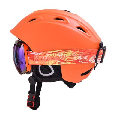 China Four Seasons Helmet Four Seasons Helmet Ultralight Breathable Recycling Solid Color Recycling Adult Detachable Outdoor Riding Helmet for sale