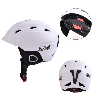 China Hot Selling Four Seasons Outdoor Helmet Ultralight Breathable Cycling White Detachable Ultralight Cycling Helmet For Adult And Children Motorcycle Helmet for sale