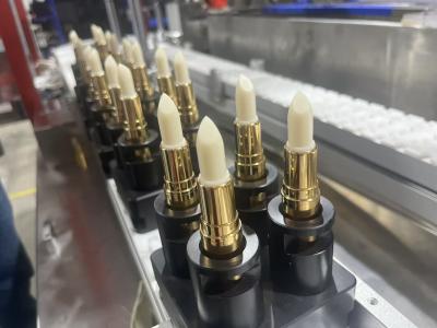 China Full Automatic Grade Lipstick Filling Machine with 2 Nozzles and Ceramic Heating Tank Volume for sale