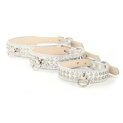 China PU Viable Leather Diamond Dog Collars Collar Strap With Rhinestone Pendant for sale