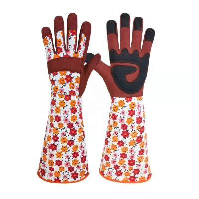 China Floral Thorn Proof Rose Pruning Gardening Gauntlet Gloves Men and Women Work Pattern Canvas Synthetic Leather Anti-Slip Gloves for sale