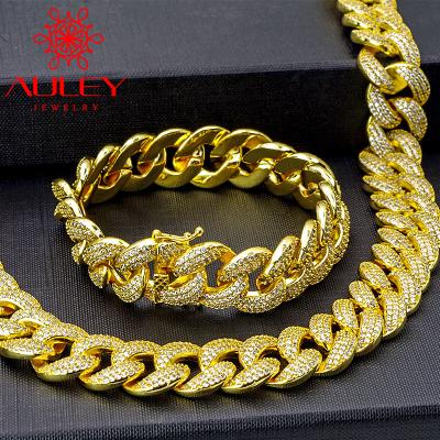 China Hip Hop Ice Outlet Miami Cuban Link Chain Gold Plated Jewelry Set Hip Hop Chain Necklace and Bracelet Set for sale