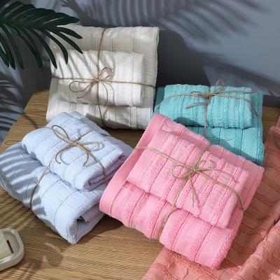 China Hot Selling Compressed Japanese Wedding Gifts Annual Meeting Simple And Fresh Creative Bath Towel for sale