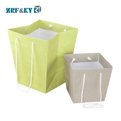 China Custom Recyclable Kraft Art Paper Flower Bouquet Packing Gift Printing Shopping Bags for sale