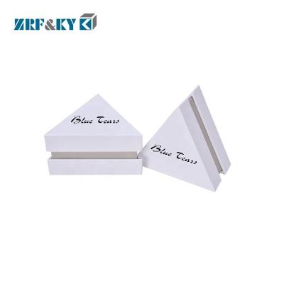 China Recyclable Custom Printed Paper Packaging Triangle Shaped Necklace Jewelry Gift Boxes for sale