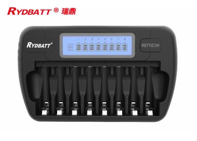 Cina CC astuta 12V 1A del caricatore di 8 scanalature aa AAA Nimh adatta a 1 - cellula 8pcs in vendita