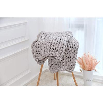 China Large Chunky Anti-Static Chenille Knit Oversized Home Decor Couch Cover Breathable Lovely Blanket Super Soft for sale