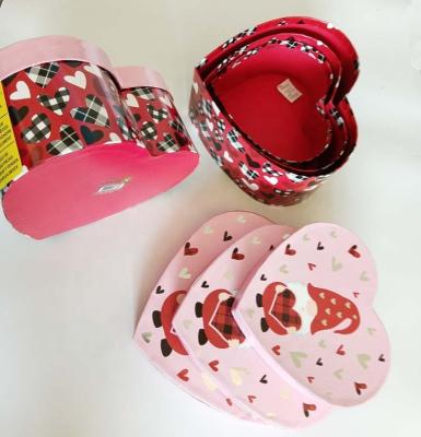 China Recycled Materials Valentine's Day Christmas Gift Packaging Cardboards Folding Heart Shape Paper Box for sale