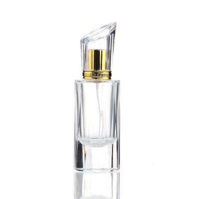 China Sustainable/Eco-Friendly/Stocked Low MOQ Luxury Egyptian Glass 50ml Perfume Spray Bottles Refillable Heavy Bottle Perfume 50ml Wholeasle With Atomizer for sale