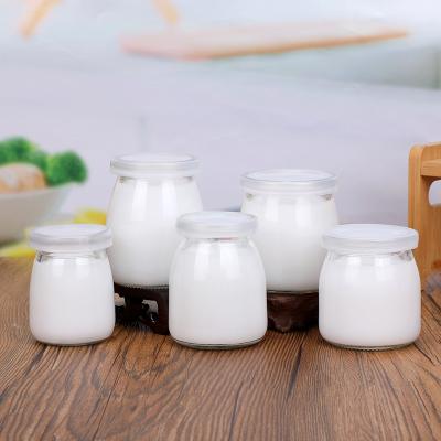 China Customized Viable/Eco-friendly/Stocked 100ml 200ml Clear Yogurt JarJam Mini Glass Pudding Bottle Glass Jars With Recycled PE Lids Metal Lids for sale