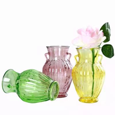 China Wholesale Transitional Home Decorative Centerpiece Clear Glass Flower Decorative Stained Glass Vases for sale