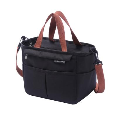 China Wholesale Custom Logo Waterproof Cooler Insulated Lunch Box Bag Waterproof Delivery Packaging Bag With Shoulder Strap For Women Men for sale