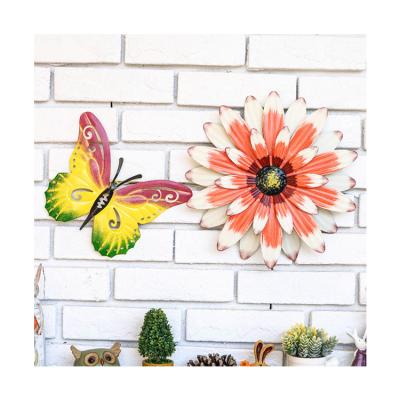 China Inspired Wall Art Decor Metal Butterfly Garden Metal Wall Hanging Sculpture Modern Color Butterfly Wall Metal Decor for sale