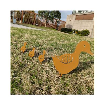 China Stylish New Arrival Duck Metal Crafts Garden Decoration and Outdoor Home Garden Stake for sale