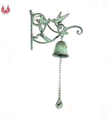 China Rustic Vintage Style Cast Iron Door Bell Decorative with Leaf and Bird Wrought Iron Hanging Door Bell for Home Decoration for sale