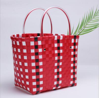 China Reusable Fashion Non-toxic High Quality Grocery Packaging Handle Hard Plastic Shopping Bag for sale