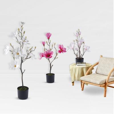 China Real Feel Magnolia Flowers Decorations Eco - Friendly European Wedding White Magnolia Tree for sale