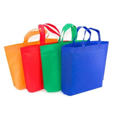 China Storage Customized Type PP Lamination Carry Bottom Gusseted Vest Polypropylene 80 Gsm Packing D Cut Nonwoven Nonwoven Shopping Bag for sale